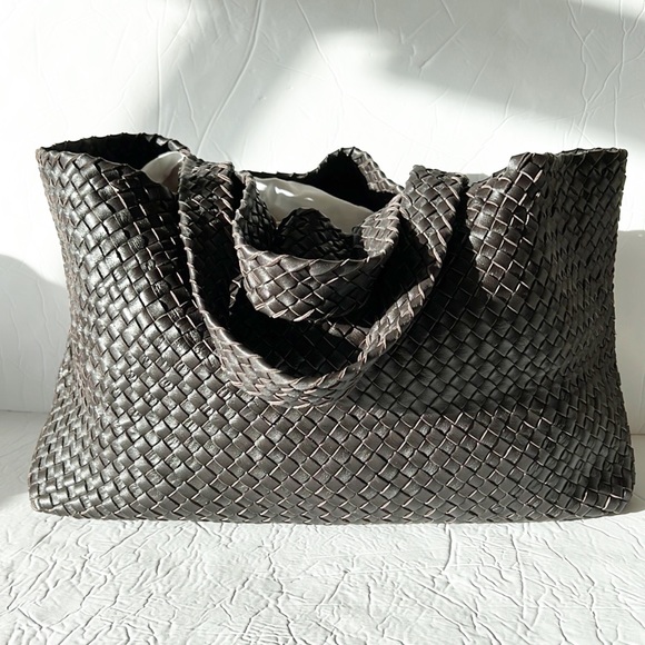 Ultra Soft Genuine Leather Large Tote - Picture 2 of 16